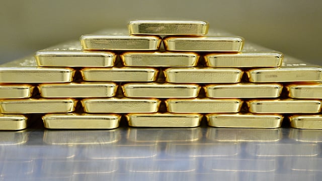 France holds the world’s 4th largest gold reserve, valued at over $250B, stored in a secure vault 27 meters beneath the streets of Paris.