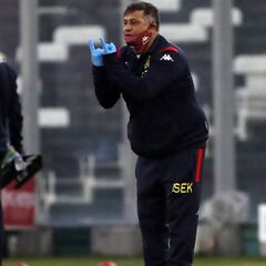 Ronald Fuentes apunta a error de Pizzi por resultados de la Roja