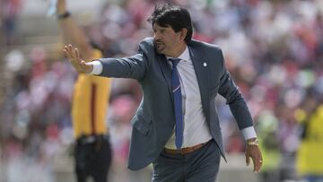 Cardozo ya piensa en refuerzos para el Rebaño Sagrado