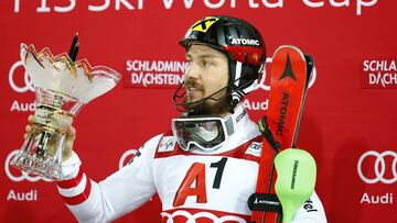 Hirscher hace historia al ganar en la Planai e igualar a Maier