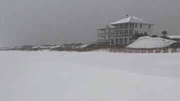 ¡Nieve en las playas de Florida! El video que está enloqueciendo a todos
