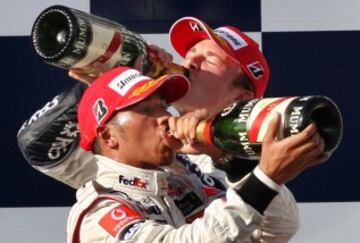 Nico Rosberg fichó por el equipo de Fórmula 1 Williams en 2006. Se mantuvo en la escuderí­a británica hasta 2009.
En la imagen en el podio de Australia de 2008.