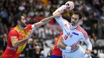 España se complica el futuro
por despistarse ante Croacia