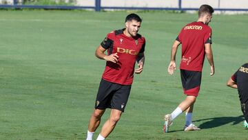 20/09/23 CADIZ CF ENTRENAMIENTO SEMANAL MAXI GOMEZ