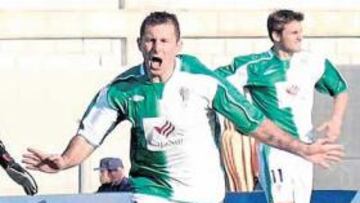 <b>PROTAGONISTA. </b>Navarro se convirtió en figura clave para el ascenso la pasada temporada.