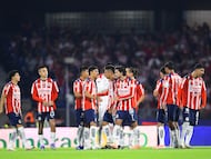 Chivas Guadalajara is poised to complete the signing of a forward who has already had one spell at the Liga MX club.