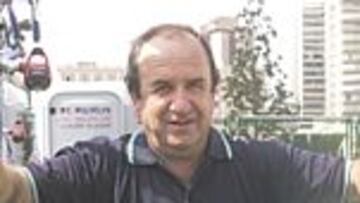 <b>DECANO. </b>Miguel Moreno deja el pelotón tras 37 años de técnico.