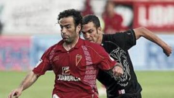 <b>CANDIDATO.</b> Peña se ha convertido en objetivo del Valladolid para la temporada 2008-09.