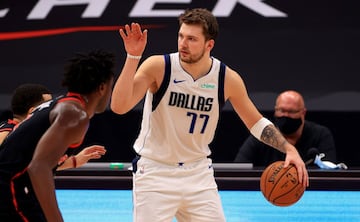 ESTADÍSTICAS 2020-21: 29,1 puntos, 8,6 rebotes, 9,4 asistencias. Dos All Star y dos titularidades en tres años en la NBA. El jugador europeo que más impacto individual ha tenido nada más llegar, una mente privilegiada para el baloncesto del que todavía no se conoce su techo.