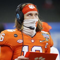 Trevor Lawrence anuncia intención de participar en el Draft 2021