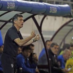 "Hay un 90% de posibilidades de que siga en el Eibar"
