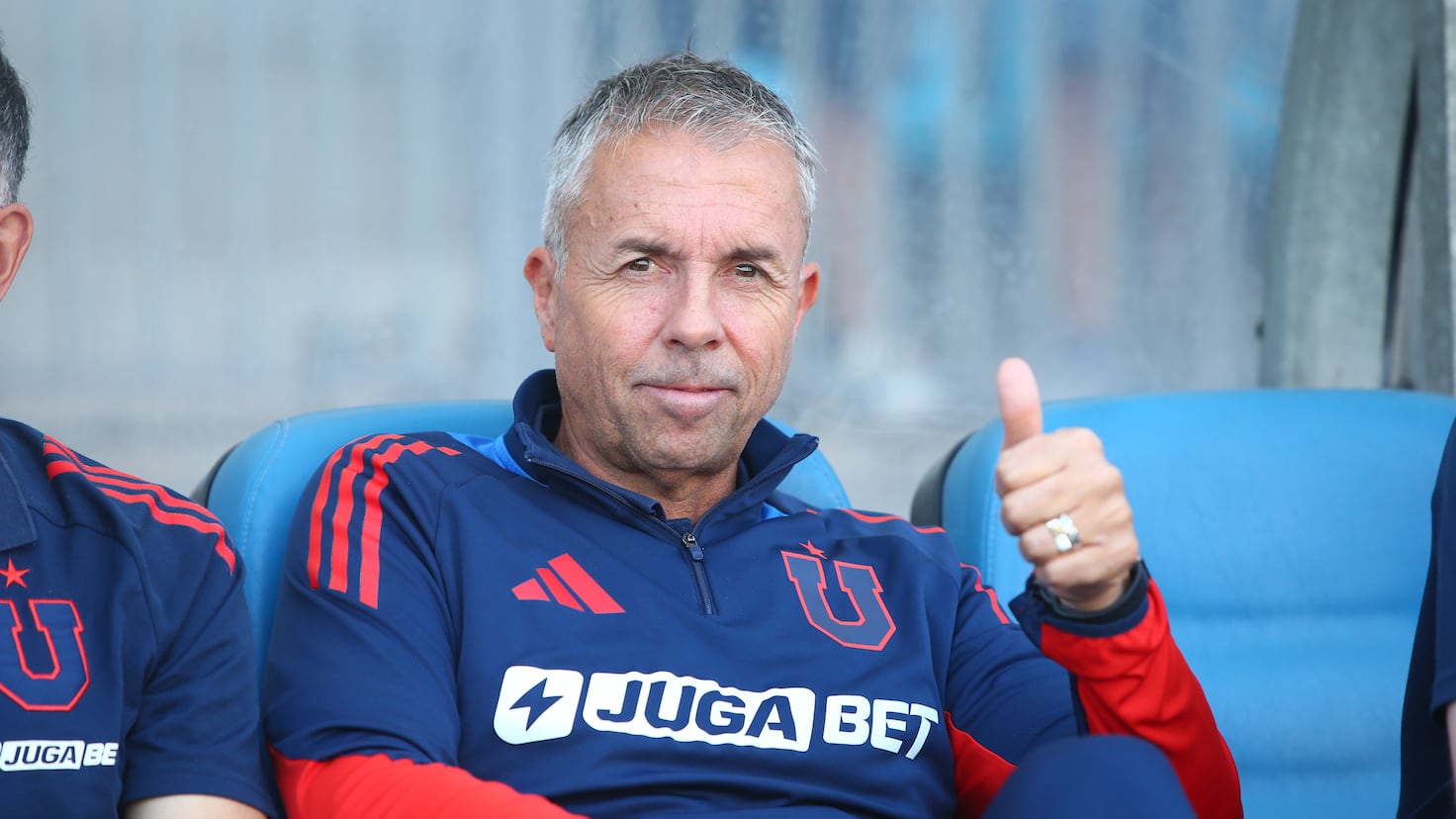 Universidad de Chile cerca de cerrar salida de Gustavo Álvarez y contratación de Renato Paiva