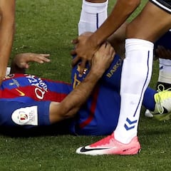 Mascherano: golpe en la cabeza y lesión en la rodilla derecha