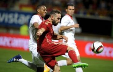 Dani Carvajal y Junior Díaz.