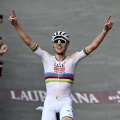 Resumen de Strade Bianche 2025: resultados y ganador de la clásica del sterrato