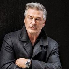 El actor Alec Baldwin deja las redes sociales tras la polémica por la nacionalidad de su mujer