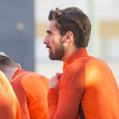 André Gomes saca una sonrisa: “Estoy muy bien”