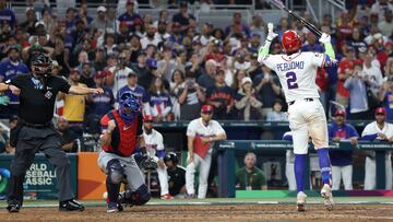 MIAMI, FLORIDA - MARCH 15: Geraldo Perdomo #2 of Team Dominican Republic strikes out looking to end the game against Team United States at loanDepot park on March 15, 2026 in Miami, Florida. Al Bello/Getty Images/AFP (Photo by AL BELLO / GETTY IMAGES NORTH AMERICA / Getty Images via AFP)