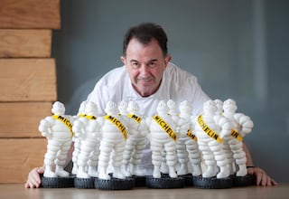 Chef Martín Berasategui: “En Navidad no arriesgues, sigue mis consejos y prepara un rodaballo a los tres vuelcos”