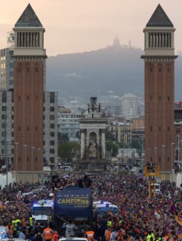 Gran ambiente en las calles del Barcelona.