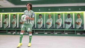 Diego Lainez, Betis