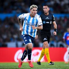 Juanfer, capitán en Racing: “Es un orgullo portar ese brazalete”