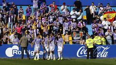 El Valladolid celebra el 1-2 con el Alcorc&oacute;n.