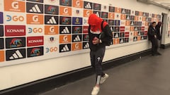 La desoladora imagen de Carlos Palacios que preocupa en Colo Colo: así abandonó el Monumental