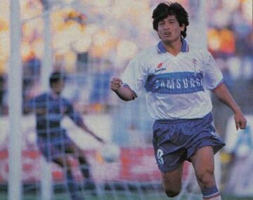 El goleador pasó por Morelia en 1993, donde anotó cinco goles, y luego por Monterrey, donde no pudo demostrar su capacidad ofensiva.