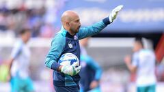 Oscar Pérez en un entrenamiento con Cruz Azul.