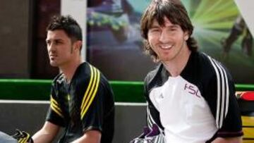 <b>¿COMPAÑEROS? </b>Villa y Messi, ayer en el circuito de Montmeló.