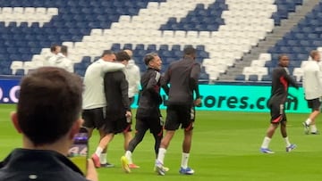 Prestianni en el Bernabéu: cercanía con Mourinho y ‘arropado’ por dos futbolistas claves