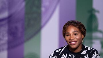 Serena Williams comparece en rueda de prensa antes de Wimbledon.