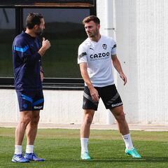 Baraja mentaliza a Lato para la final ante el Sevilla