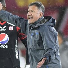 Juan Carlos Osorio pierde los papeles en El Campín