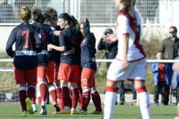 Las mejores imágenes del derbi Rayo-Atlético Féminas