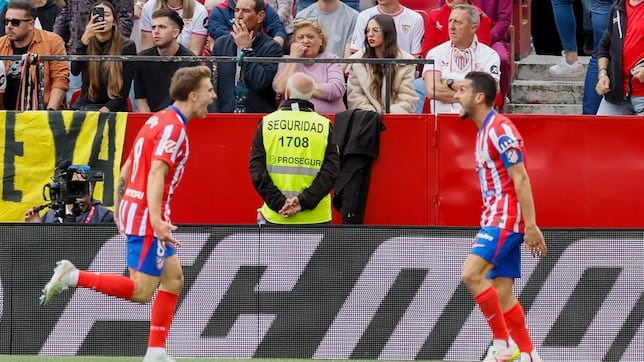 Barrios, en el 93, lanza a un Atlético que no se rinde