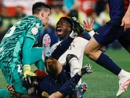 26/04/25 PARTIDO FINAL COPA DEL REY ESTADIO LA CARTUJA
BARCELONA - REAL MADRID
JUGADA PENALTI ANULADO POR FUERA DE JUEGO
IÑIGO MARTINEZ VINICIUS WOJCIECH SZCZESNY PAU CUBARSI
