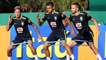 Tite prepara la mejor artillería de Brasil ante la Roja