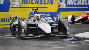 Stoffel Vandoorne con el Mercedes en Roma.