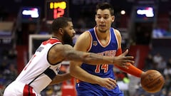 WASHINGTON, DC - JANUARY 31: Willy Hernangomez #14 of the New York Knicks dribbles in front of Markieff Morris #5 of the Washington Wizards during the first half at Verizon Center on January 31, 2017 in Washington, DC. NOTE TO USER: User expressly acknowledges and agrees that, by downloading and or using this photograph, User is consenting to the terms and conditions of the Getty Images License Agreement.   Patrick Smith/Getty Images/AFP
 == FOR NEWSPAPERS, INTERNET, TELCOS &amp; TELEVISION USE ONLY ==