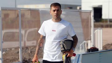 Rubén Peña a su entrada en la Ciudad Deportiva del Villarreal.