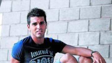 Ángel está empeñado en destacar con el Tenerife en Primera