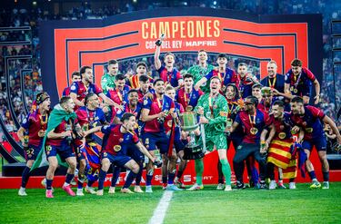 El FC Barcelona consiguió el 32º título de la Copa del Rey al ganar al Real Madrid 3-2 en la prórroga en lo que fue una final muy disputada. 
 