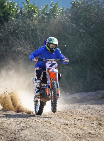 Las mejores imágenes de Raikkonen, haciendo motocross