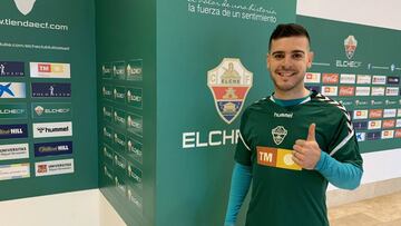 Víctor recibe el alta en el Elche y estará en El Sardinero