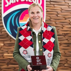 San Diego Wave FC abre la puerta a un DT latino