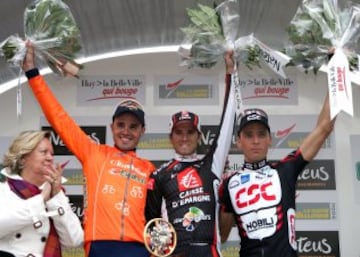 Igor Astarloa, Aitor Osa, Alejandro Valverde, Samuel Sánchez, Joaquím Rodríguez, Alberto Contador y Dani Moreno son los ciclistas españoles que han subido al podio. Desde 2010 siempre ha habido un español en el cajón.