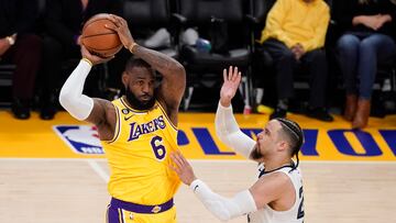 Paliza sin paliativos de unos Lakers que eliminan a los Grizzlies y pasan a amifinales. LeBron y Davis descansaron en el último cuarto. Sigue la revolución.
