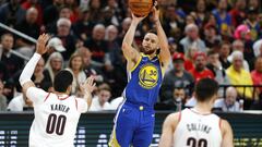 Ni siquiera hay debate con Curry, que ya es por unanimidad el mejor tirador de la historia de la NBA. MVP en 2015, repitió en 2016 en una de las temporadas más dominantes de siempre: 30,1 puntos, 5,4 rebotes, 6,7 asistencias, 2,1 robos y unas estadísticas de tiro extraordinarias (50,4%, 45,4% y 90,8%) que le permitieron entrar en el selecto club del 50-40-90. Esa campaña anotó 402 triples, récord absoluto y una estadística que lideró en cinco temporadas consecutivas, con lanzamientos desde todas partes de la pista que han abierto incluso el debate de las canastas de cuatro puntos. Ya establecido como uno de los mejores jugadores de todos los tiempos, la única duda es si alcanzará a Ray Allen en la lista de máximos triplistas de la historia. El escolta, ya retirado, acabó con 2.973, y tras él se sitúa Reggie Miller (2.560). Curry, con 2.495, tiene a tiro al ex de los Pacers y solo las lesiones le han permitido superarle este año. La lógica nos dice que acabará, a buen seguro, liderando la lista.